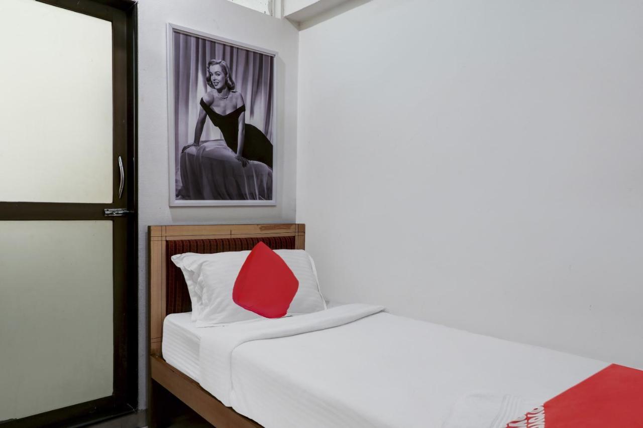 فندق Oyo Flagship 572 Santacruz West مومباي المظهر الخارجي الصورة