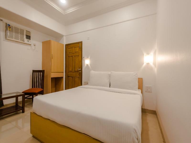 فندق Oyo Flagship 572 Santacruz West مومباي المظهر الخارجي الصورة